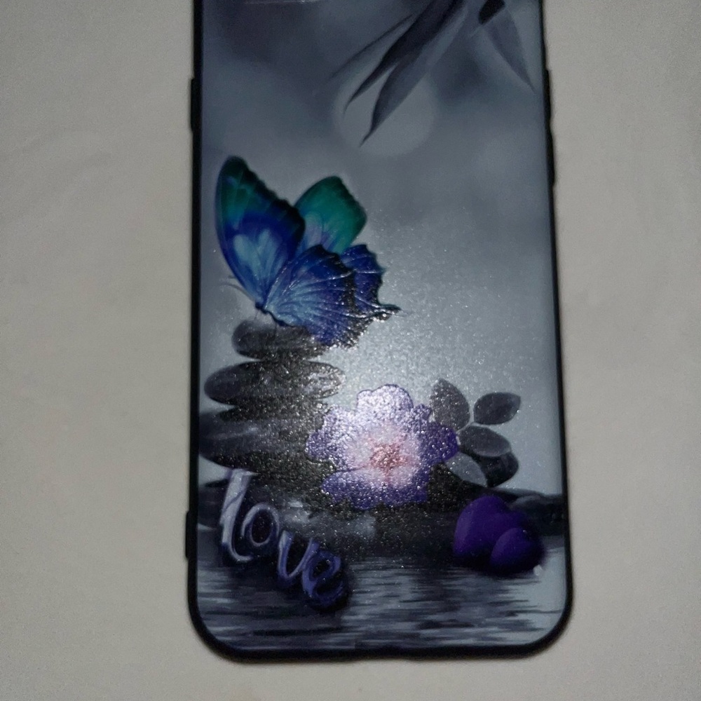 iPhone 7/8 Butterfly Love Art Glossy Silicone Soft Case NWOT - Picture 7 of 7